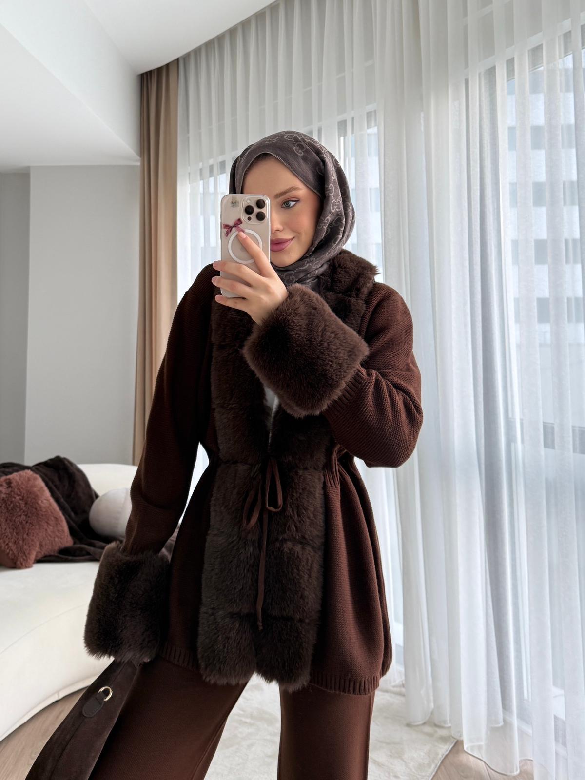 Kürklü triko takım