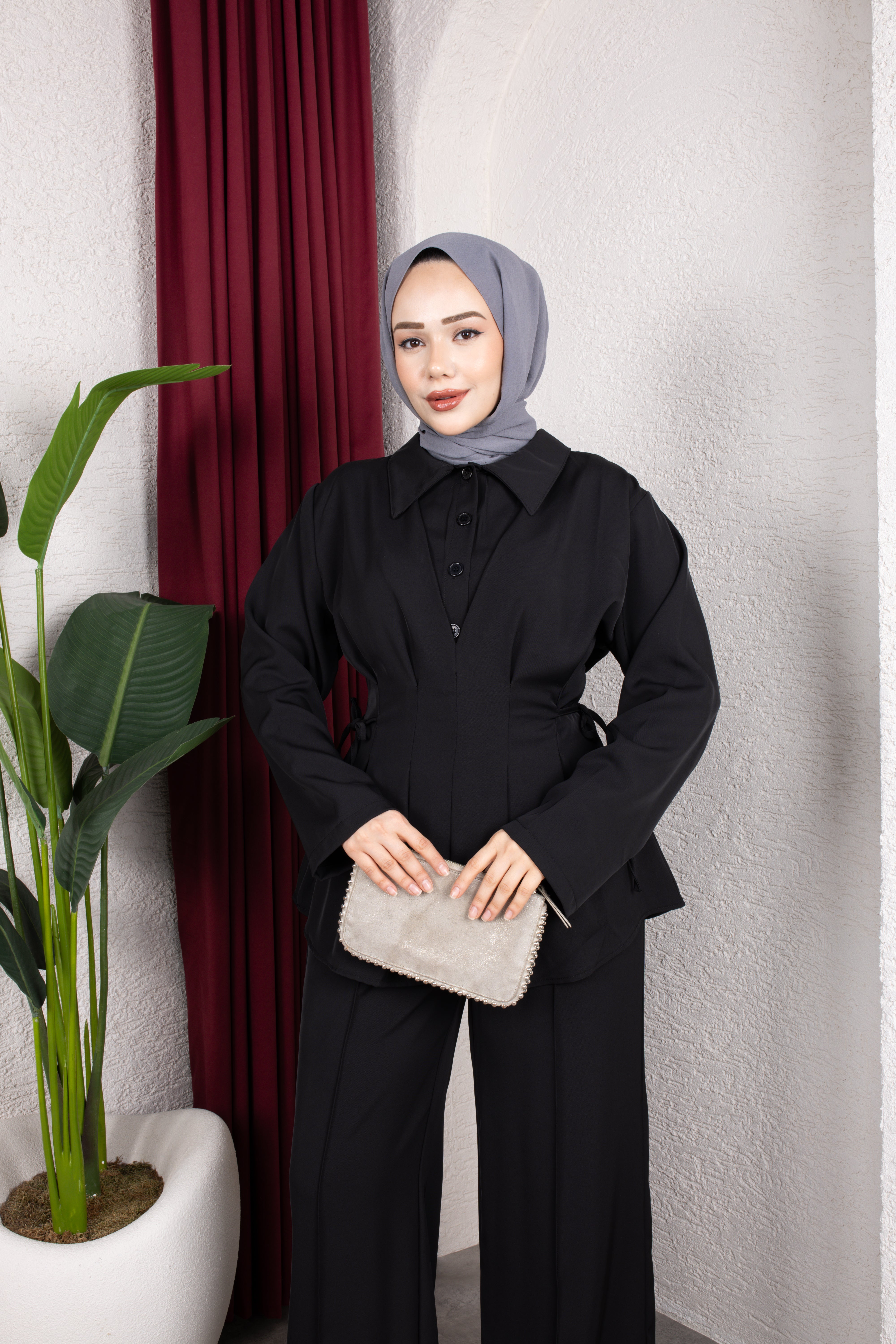 mistik düğmeli takım